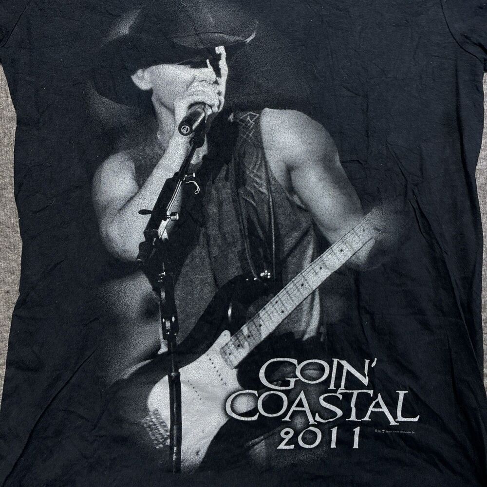 Vintage 2011 Kenny Chesney Goin' Coastal Tour Shirt Small Double Sided Country